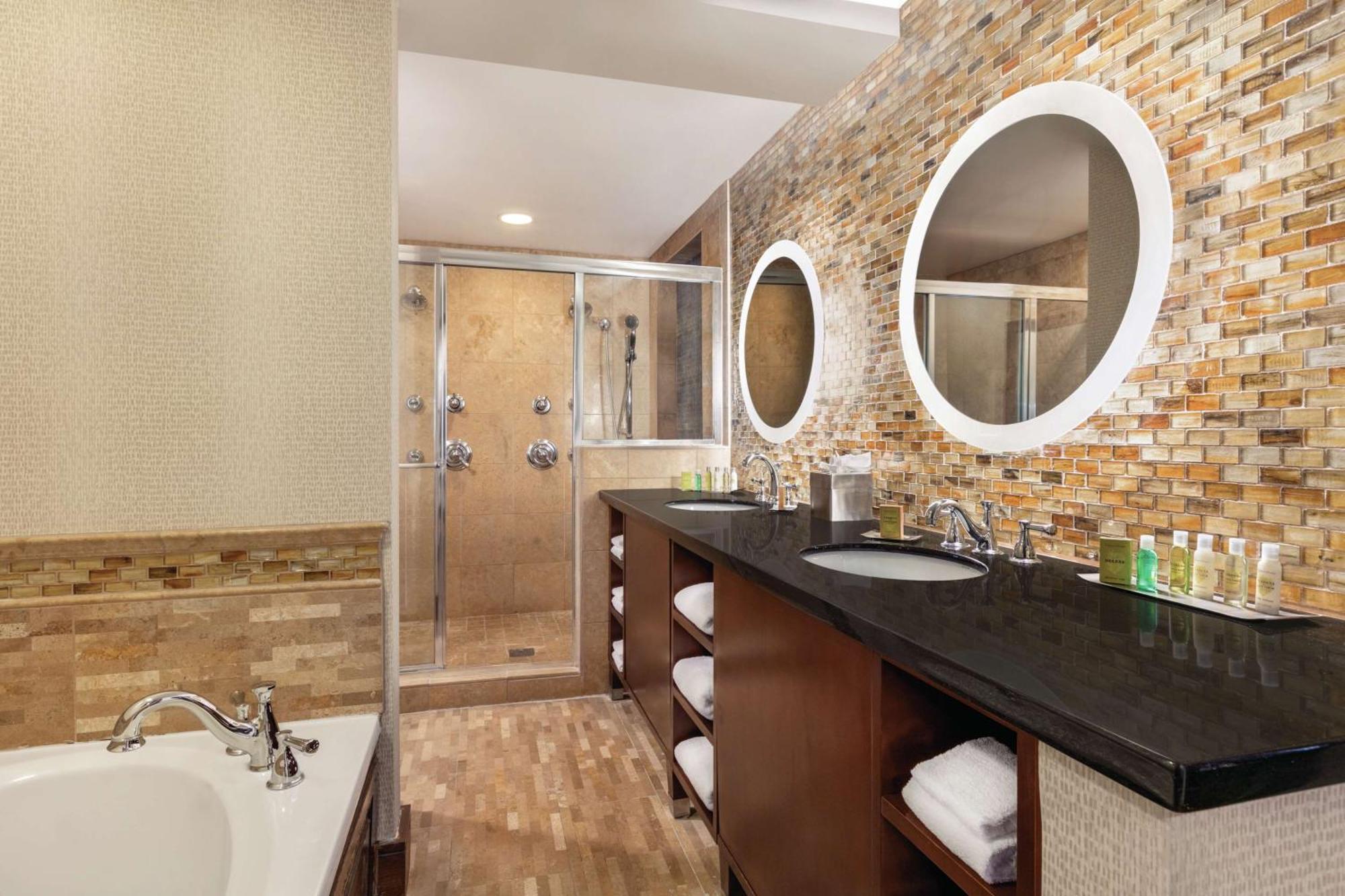 Doubletree By Hilton Atlanta Northeast/Northlake Такер Екстер'єр фото