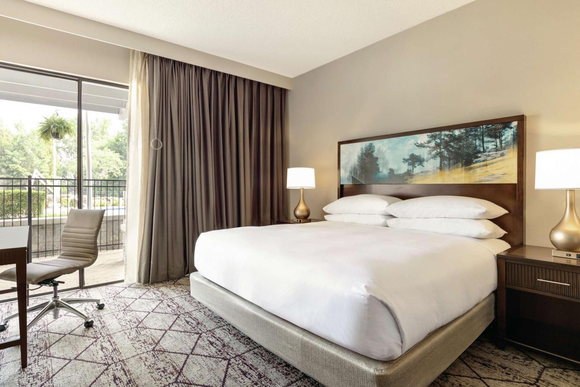 Doubletree By Hilton Atlanta Northeast/Northlake Такер Екстер'єр фото