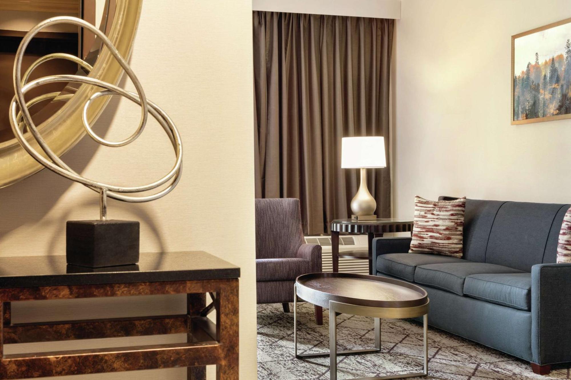 Doubletree By Hilton Atlanta Northeast/Northlake Такер Екстер'єр фото