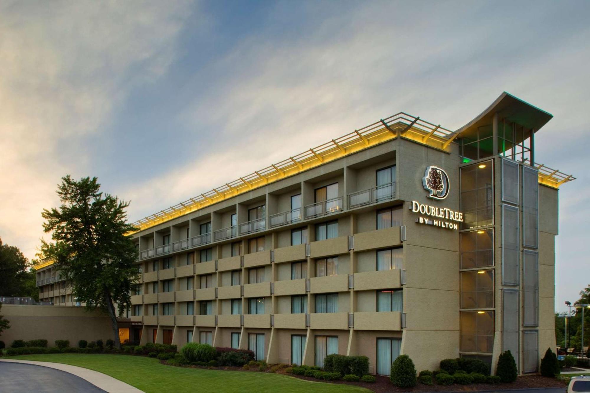 Doubletree By Hilton Atlanta Northeast/Northlake Такер Екстер'єр фото