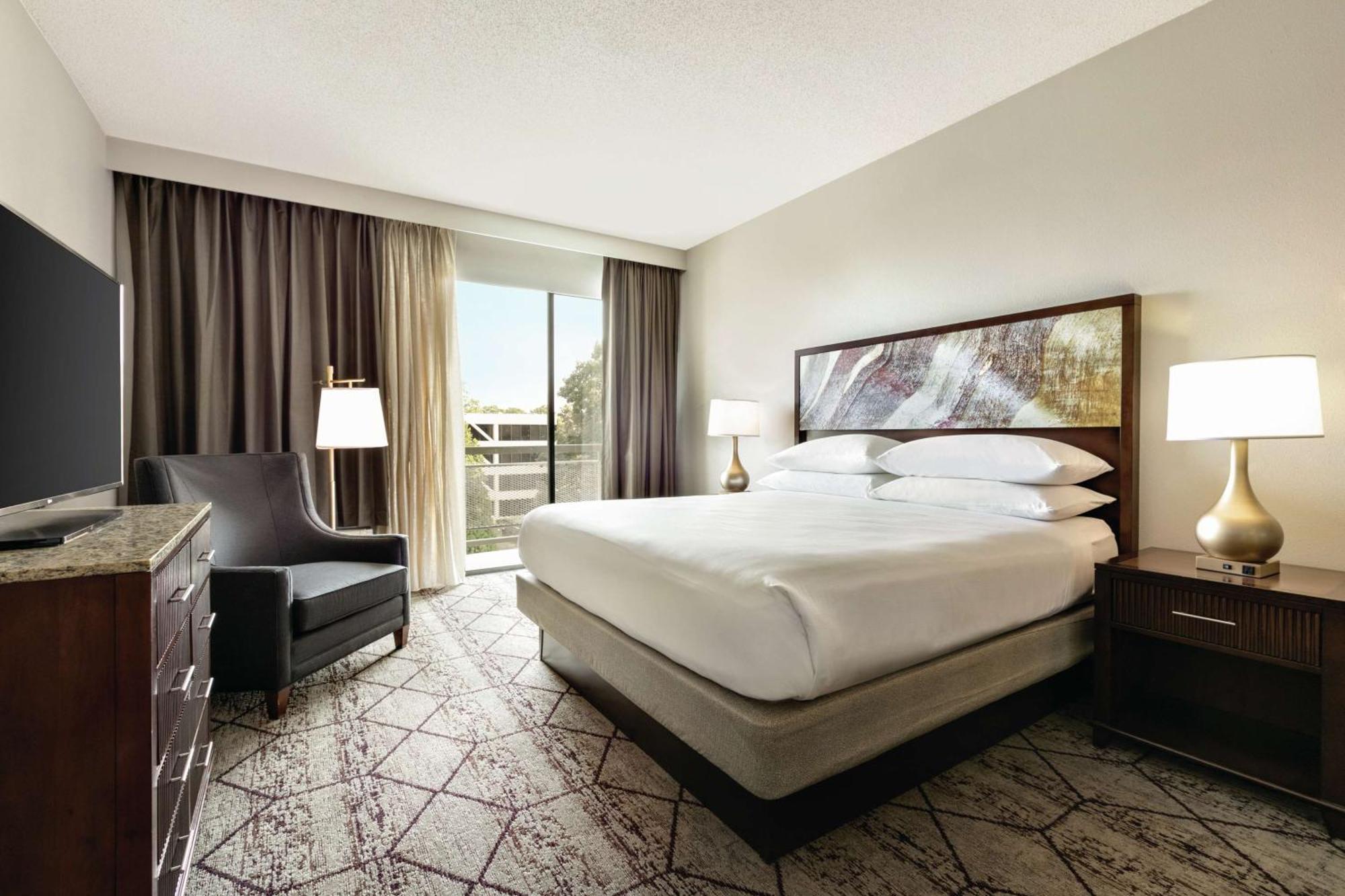 Doubletree By Hilton Atlanta Northeast/Northlake Такер Екстер'єр фото