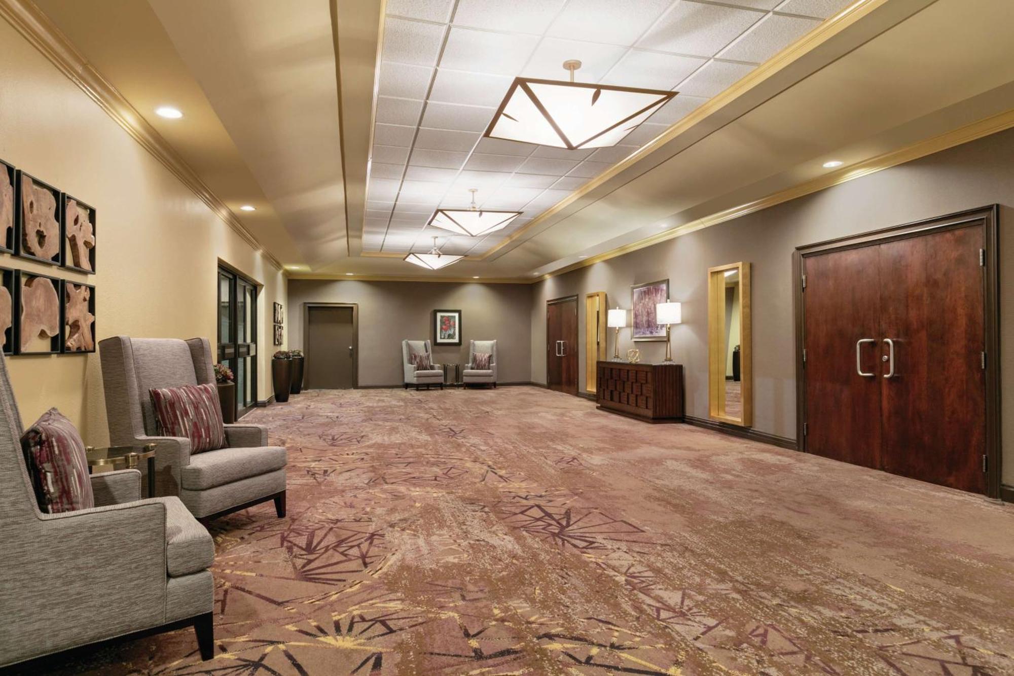 Doubletree By Hilton Atlanta Northeast/Northlake Такер Екстер'єр фото