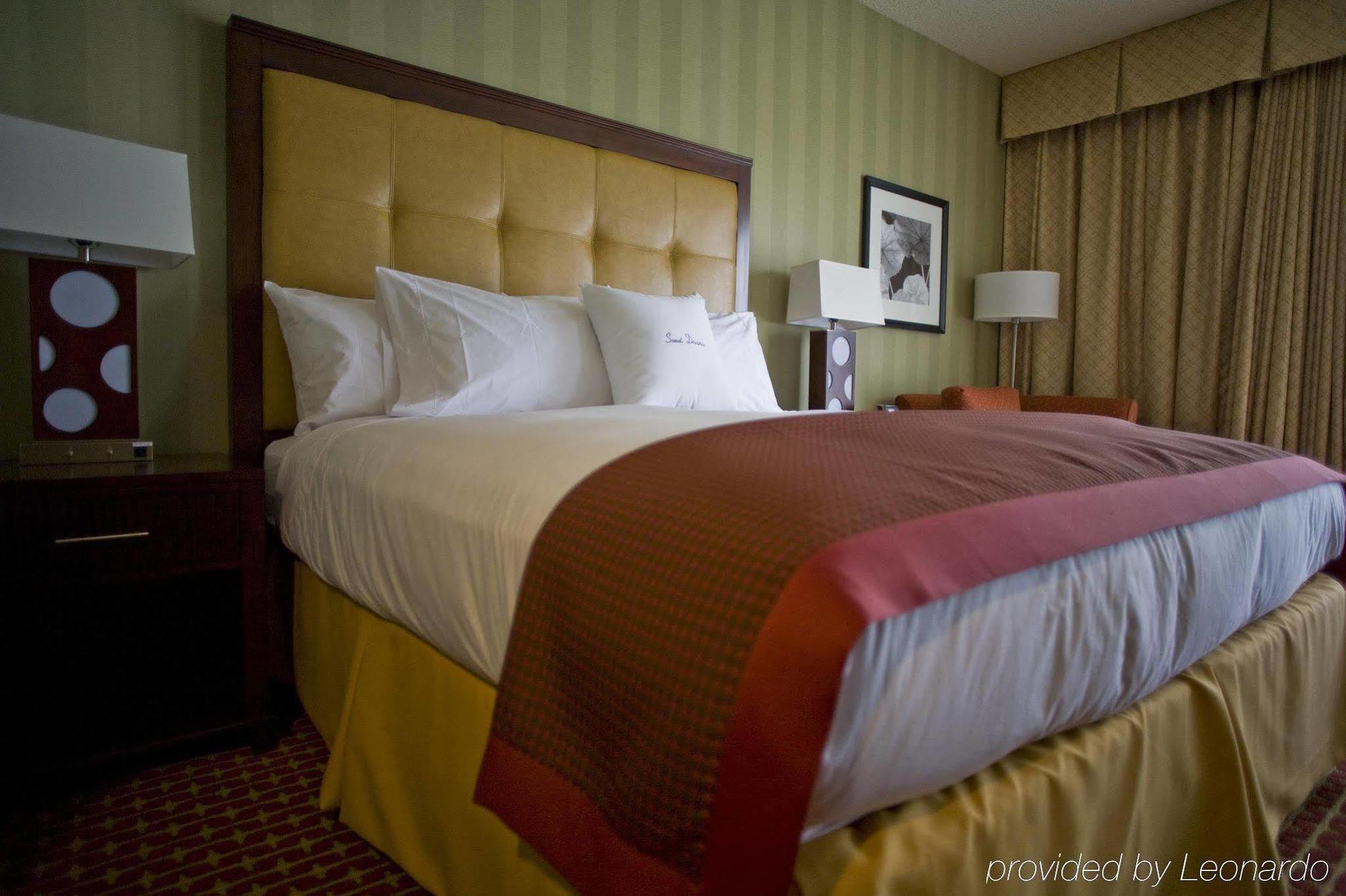 Doubletree By Hilton Atlanta Northeast/Northlake Такер Екстер'єр фото
